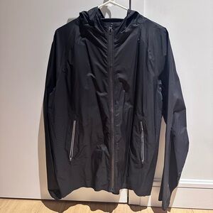 Lululemon Men’s Black Hooded Rain Jacket / Windbreaker